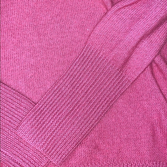 Ruehl No. 925 Wool V-Neck Sweater - Picture 4 of 5